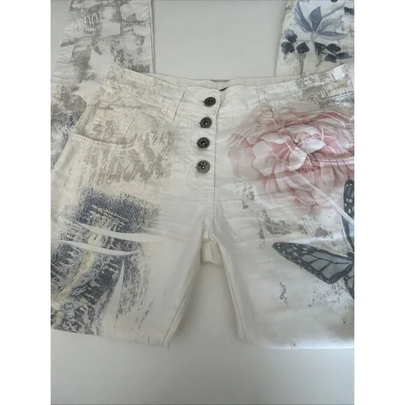 Unbranded Made in Italy Straight Leg Button Front White Floral Art Jeans Sz 28 - Picture 2 of 7